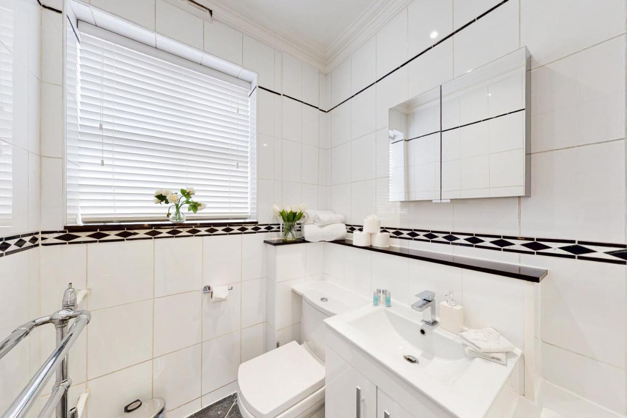 Mayfair Serviced Apartments Лондон Экстерьер фото