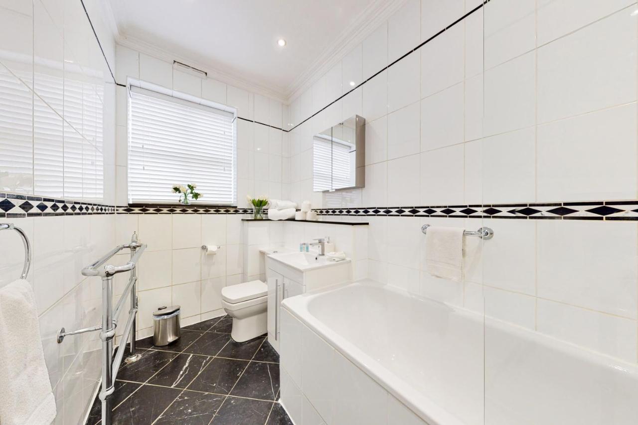 Mayfair Serviced Apartments Лондон Экстерьер фото