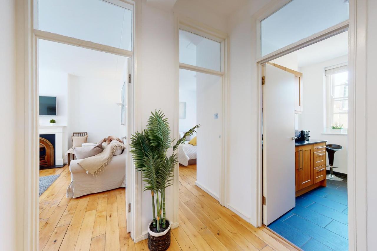 Mayfair Serviced Apartments Лондон Экстерьер фото