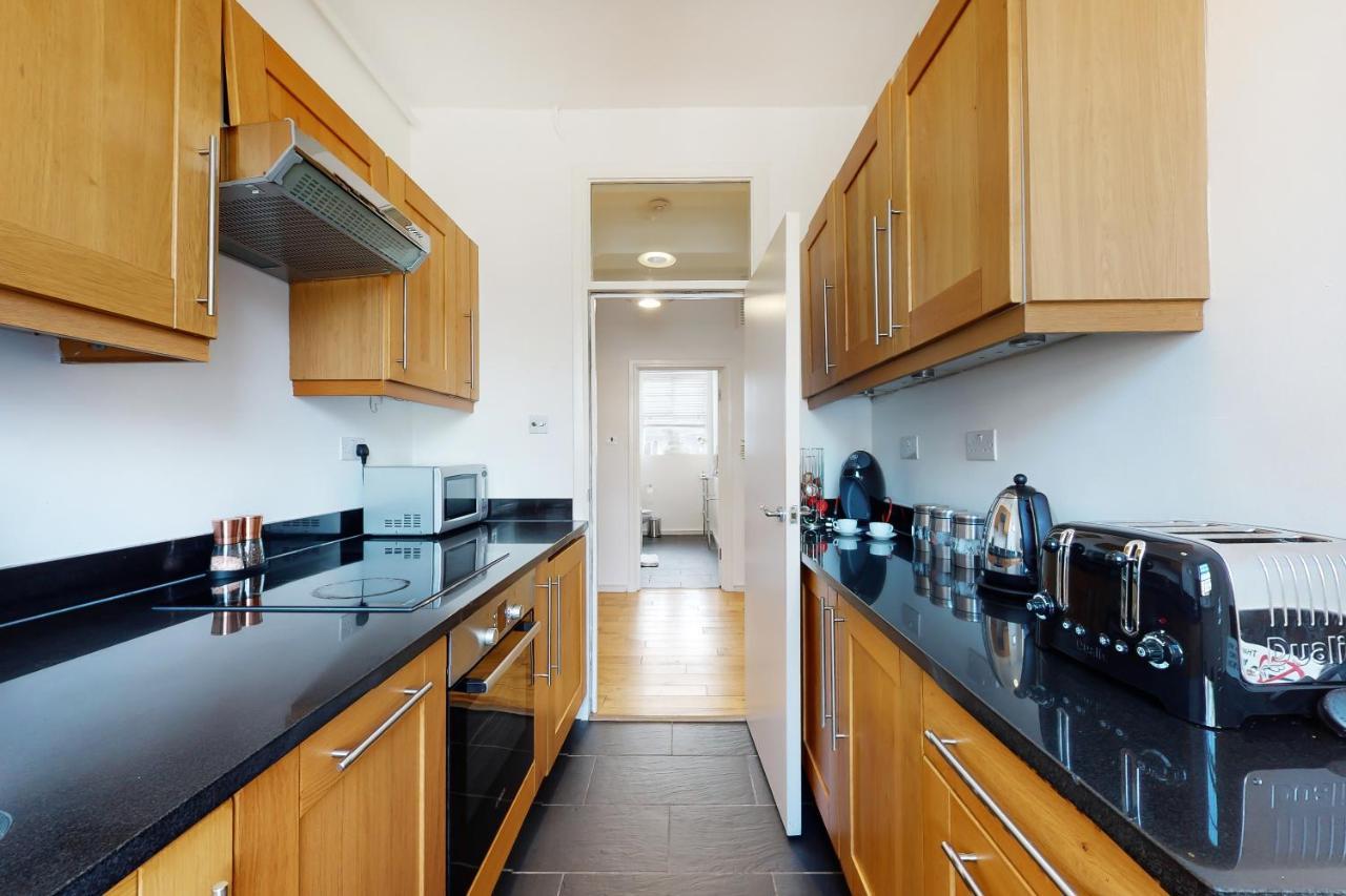 Mayfair Serviced Apartments Лондон Экстерьер фото